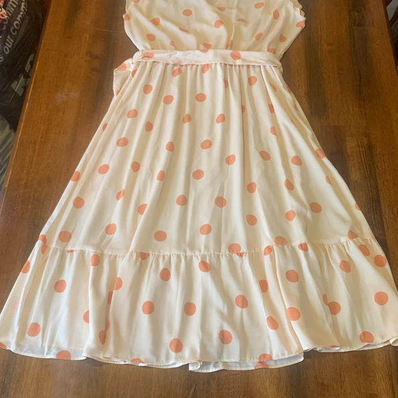 Lauren Conrad Dress Large White Peach Polka Dots Faux Wrap MIDI Flutter Sleeves - Picture 9 of 11